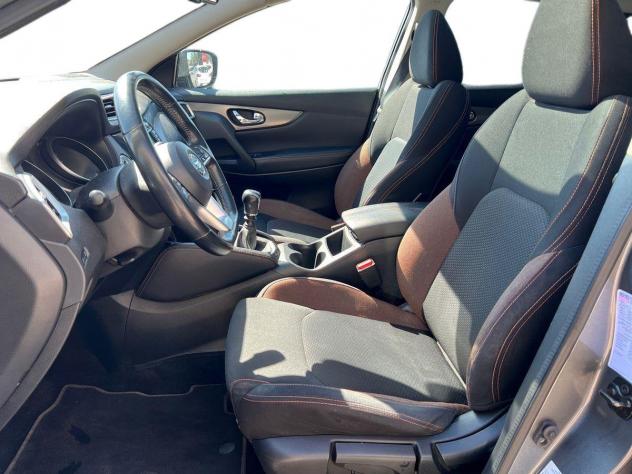Nissan Qashqai 1.5 dci N-Motion 115cv - Foto 9