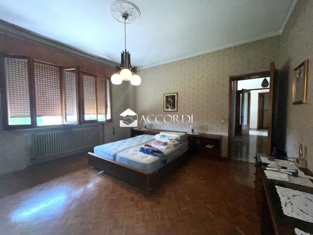CASA INDIPENDENTE di 5 vani e di 300 mq (MARENO DI PIAVE) rif. GG80 - Foto 10