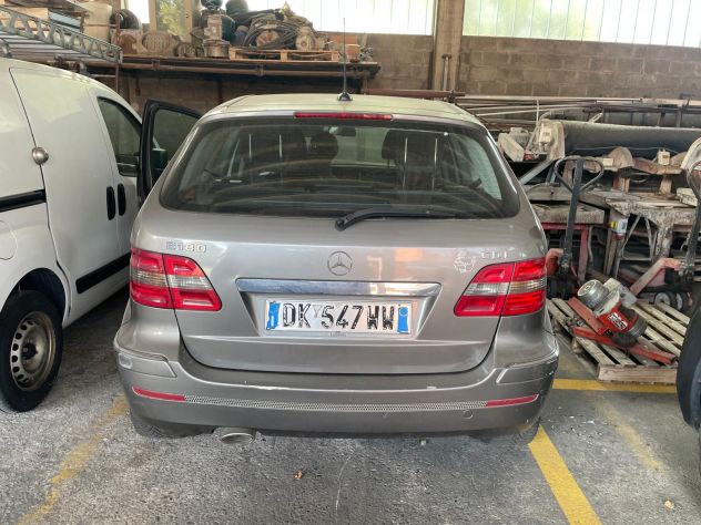 Autovettura Mercedes Classe B 180CDI - Foto 8