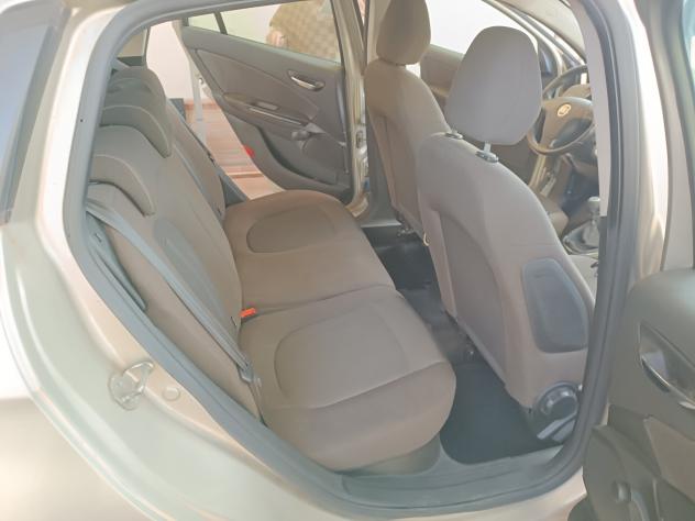 Bravo II 2009 1.4 16v Active Gpl - Foto 9