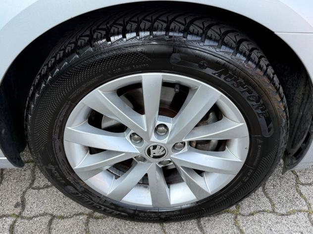Skoda Octavia AUT. 1.5 BENZINA METANO Wagon Style G-Tec - Foto 9