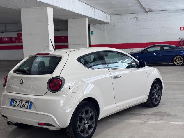 Alfa Romeo MiTo 1.4 78 CV Distinctive - Foto 4