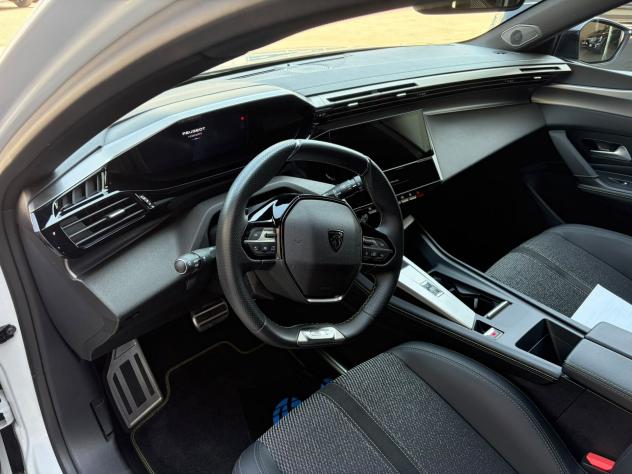 Peugeot 308 GT BlueHDi 130 EAT8 S&S - Foto 8