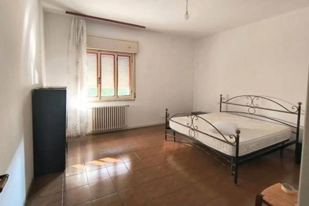 Immobile in asta di 269 m² con più di 5 locali e box auto in vendita a Piacenza - Foto 9
