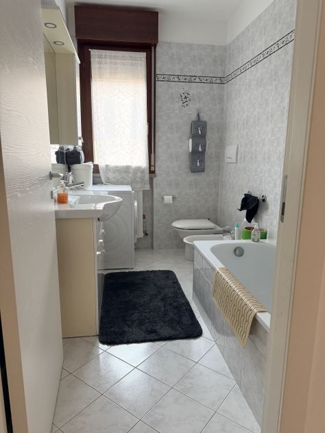 Appartamento 3 camere + 2 bagni + 2 garage - Foto 6