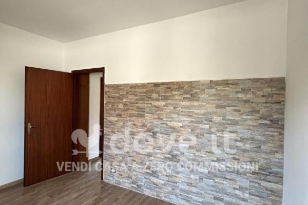 Appartamento di 81 m² con 3 locali e box auto in vendita a Romentino - Foto 8