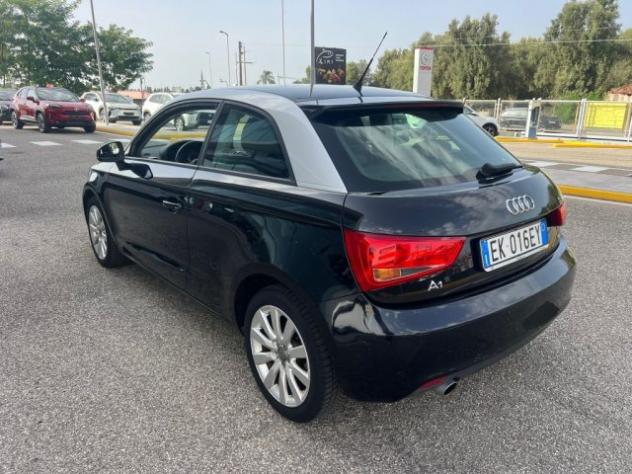 AUDI A1 1.6 TDI Attraction rif. 21317731 - Foto 9