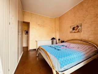 Stanza singola in affitto - Solo donne
