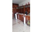 Arredamento completo in legno per Negozio, Studio o Grande Libreria – 100mq