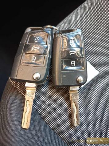 VOLKSWAGEN Golf 1.6 TDI 5p. Highline BlueMotion Technology rif. 23807017 - Foto 10
