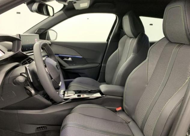 PEUGEOT 2008 Hybrid 145 e-DCS6 GT rif. 23047002 - Foto 10
