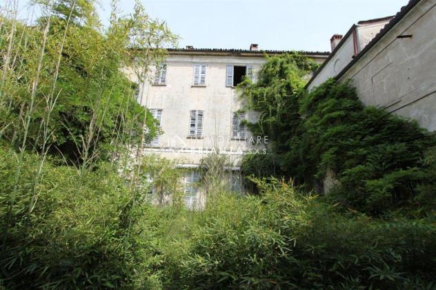 BESANA IN BRIANZA: IN VENDITA VILLA STORICA CON TERRENO EDIFICABILE DI MQ. 3.222 - Foto 7
