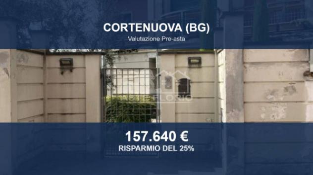 Immobile in asta di 385 m² con più di 5 locali e box auto in vendita a Cortenuova