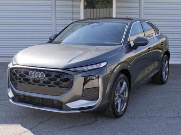 AUDI Q3 Sportback NEW 2.0 Tdi 150cv S-tr. S-line edition rif. 24000235