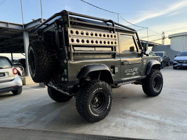 Land Rover Defender Defender 90 2.4 Soft top N1 Roll Cage Esterno - Foto 3