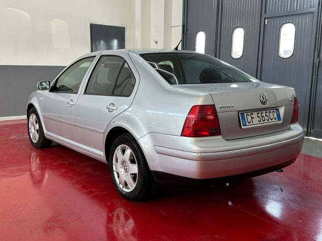 Volkswagen Bora 1.9 TDI/130 CV cat Highline - Foto 9