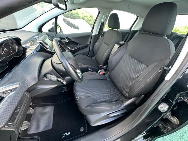 Peugeot 208 1.2 PureTech 82cv Active 2019 - Foto 7