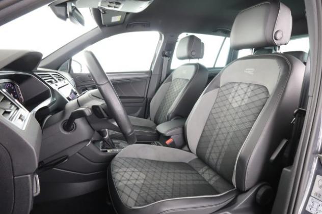 VOLKSWAGEN Tiguan Tiguan 2.0 TDI 150CV SCR DSG R-Line rif. 23696901 - Foto 2