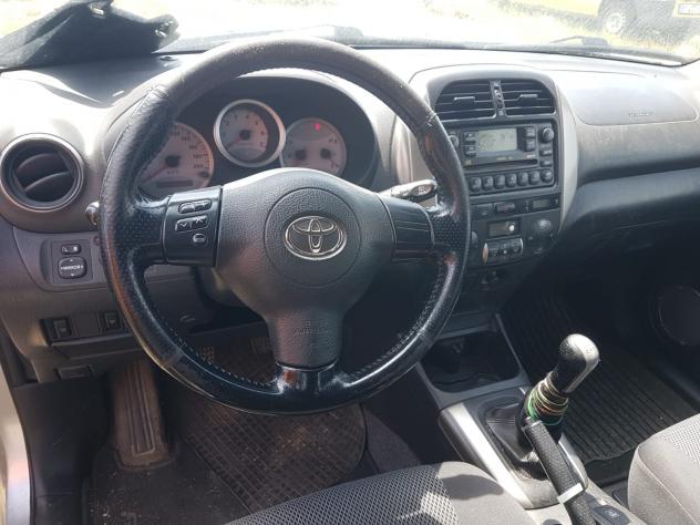 Toyota RAV 4 RAV4 2.0 Tdi D-4D cat 5 porte GANCIO TRAINO - Foto 2