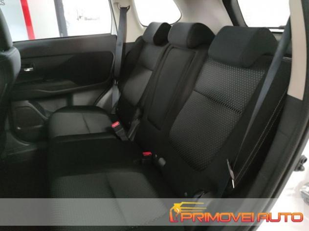MITSUBISHI Outlander 2.0 MIVEC Plus rif. 19159244 - Foto 3
