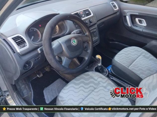 Skoda Fabia 5 Porte Fabia II 2010 Berlina Fabia 1.4 tdi Style 70cv - Foto 8