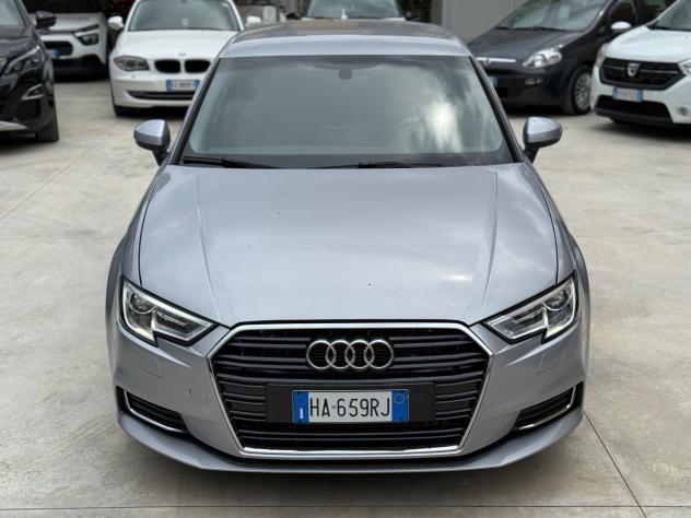 Audi A3 1.6 TDI 116 CV Design - Foto 2