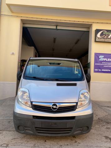 Opel Vivaro 2.0 CDTI 114CV 9 posti passo lungo
