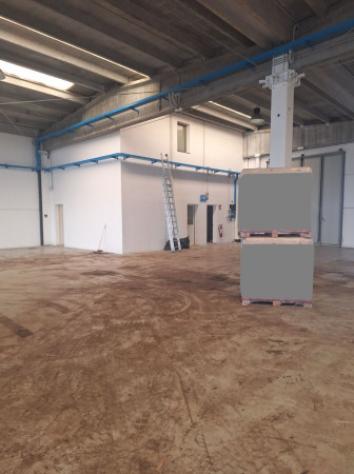 Immobile di 1200 m² con 2 locali in affitto a Maranello - Foto 4