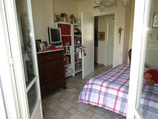 Comune di Massarosa, Piano di Conca, villetta a schiera di 130 mq su più livelli composta da: giardino d'entrata con cancello automatico, ingresso in - Foto 12