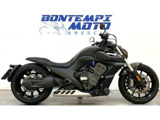 Benda Motorcycles LFC 700 null
