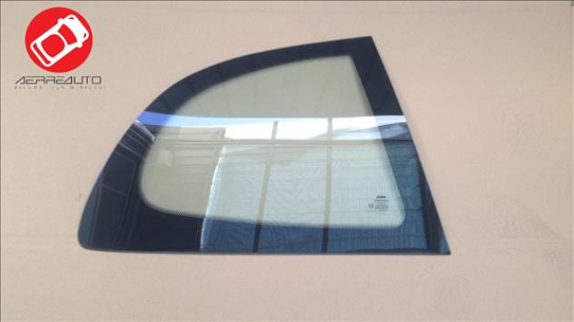 0041112 FINESTRINO VETRO POSTERIORE LATERALE FISSO DESTRO LIGIER NOVA JS20