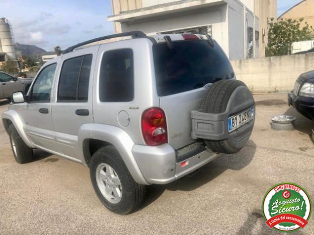JEEP Cherokee 2.5 CRD Limited rif. 24051322 - Foto 3