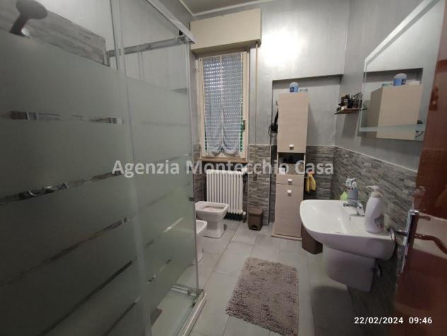 Casa singola con due appartamenti più mansarda e ampio scoperto esclusivo. - Foto 6