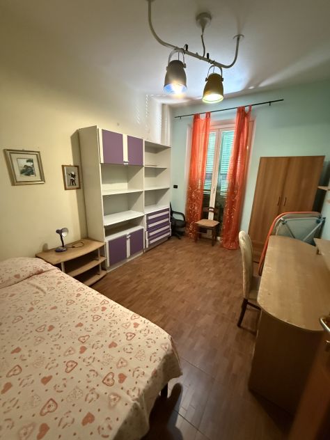 Stanze per studentesse o lavoratrici