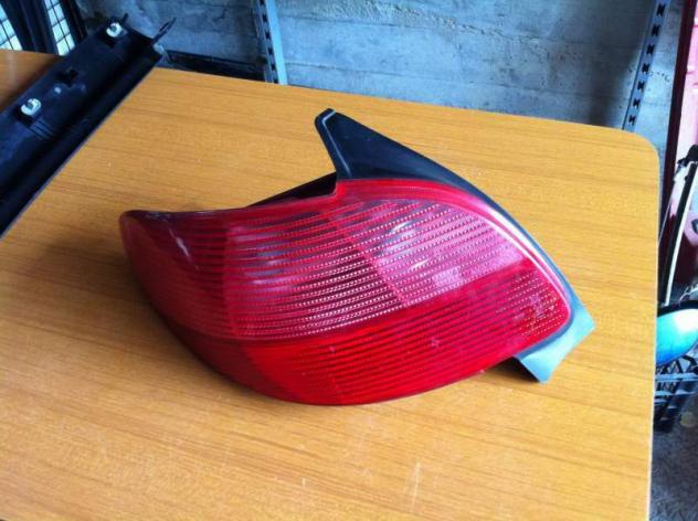 Fanale Posteriore Sinistro / SX Peugeot 206 2001
