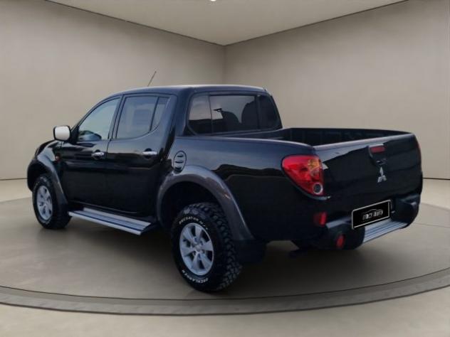 MITSUBISHI L200 2.5 DI-D/136CV Double Cab Invite rif. 24155715 - Foto 3