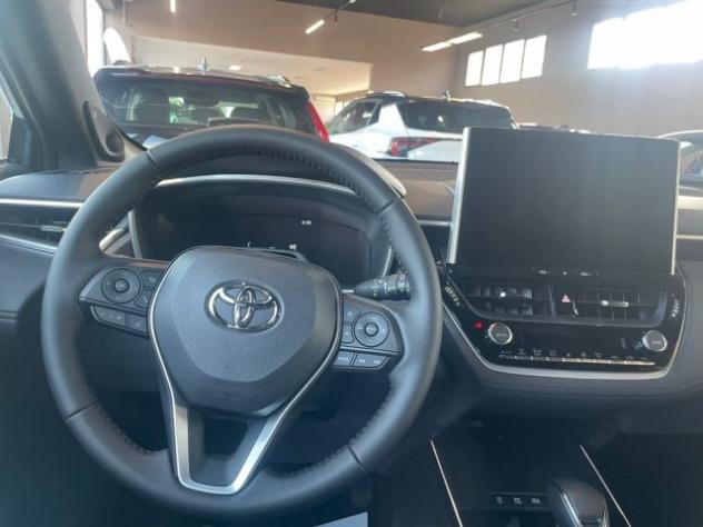 TOYOTA Corolla Cross 2.0 Hybrid 180 CV E-CVT Premium rif. 24066886 - Foto 9