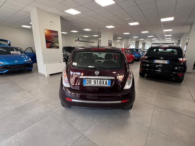 Lancia Ypsilon 1.2 benzina 60cv 2008 km 125000 - Foto 7