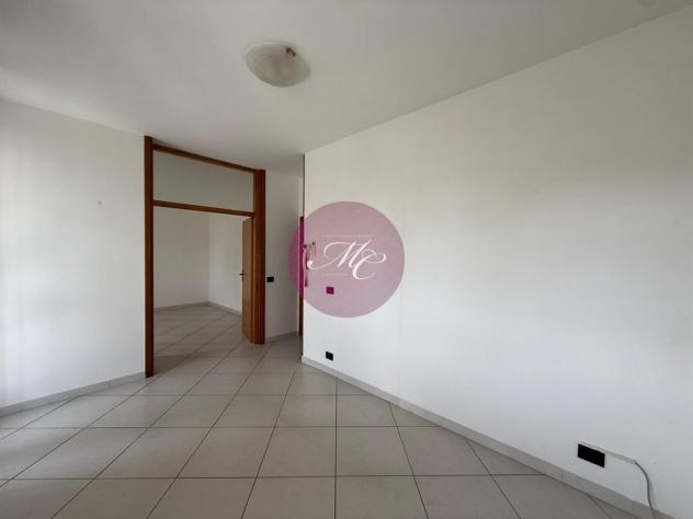 Classe (Ra) - Villetta Bifamiliare con giardino angolare e tre letto - Foto 9
