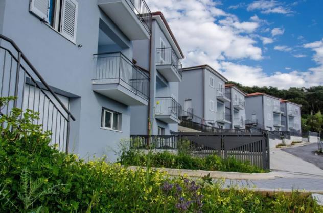Immobile in asta di 102 m² con più di 5 locali e box auto in vendita a Vibonati - Foto 2