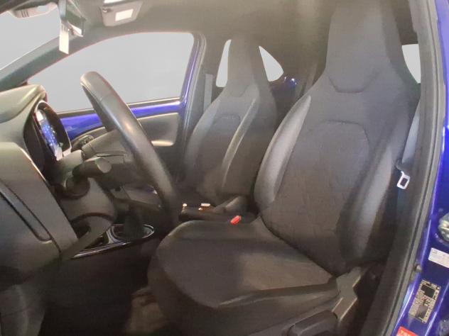 Toyota Aygo X 1.0 VVT-i 72 CV 5 porte Lounge - Foto 9