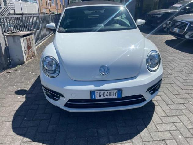 VOLKSWAGEN Maggiolino Cabrio 1.2 TSI Design BlueMotion Technology rif. 23736849 - Foto 2