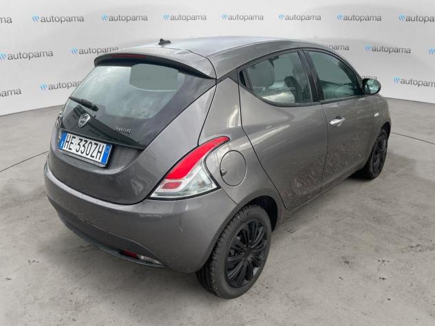 Lancia Ypsilon Ypsilon 1.0 firefly hybrid Silver s&s 70cv - Foto 6