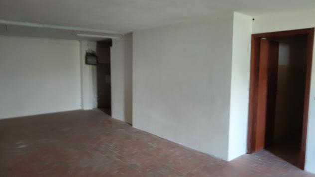 PORZIONE DI CAPANNONE A DESINAZIONE D'USO TERZIARIA DISPOSTO SU DUE LIVELLI. SUPERFICIE MQ 520 CALPESTABILI. - Foto 5