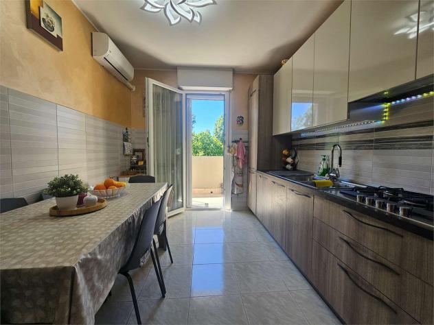 PRE1 - PRESEZZO – LUMINOSO QUADRILOCALE CON BOX DOPPIO IN CLASSE A1 - Foto 16