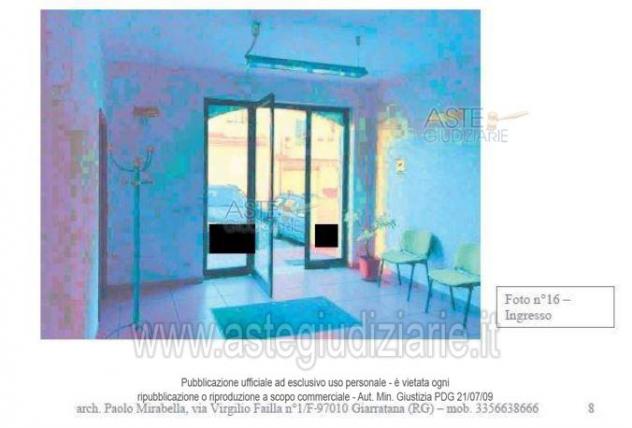 IMMOBILI-IMMOBILE COMMERCIALE-via Modica Sorda n. 101/A