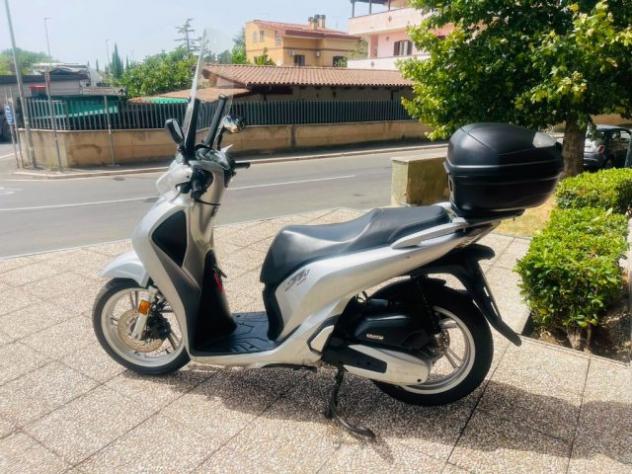 HONDA SH 150 TUTTO INCLUSO ANCHE PASSAGGIO! MINI RATE rif. 24000251 - Foto 5