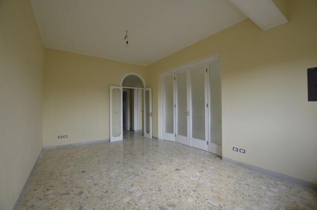 Quadrilocale in affitto a Messina - Foto 3