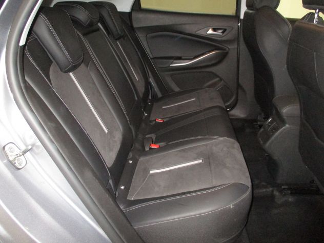 Opel Grandland X 1.6 PHEV GSe AWD ULTIMATE (300CV) UNIPROPRIETARIO - Foto 10