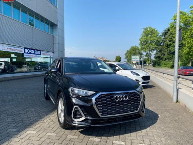 AUDI Q3 SPB 35 TDI S tronic Business s line rif. 23926887